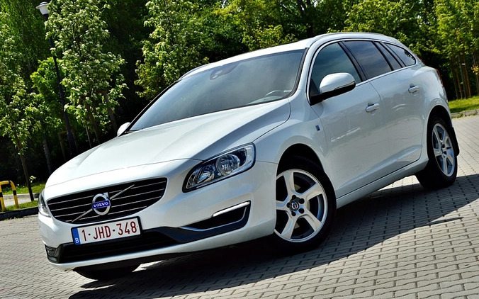 Volvo V60 cena 48900 przebieg: 151000, rok produkcji 2015 z Leżajsk małe 742